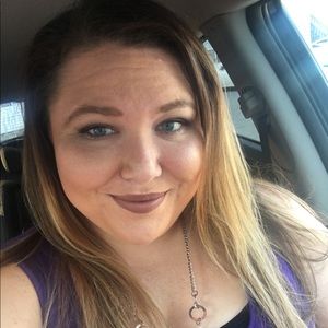 Meet your Posher, Molly